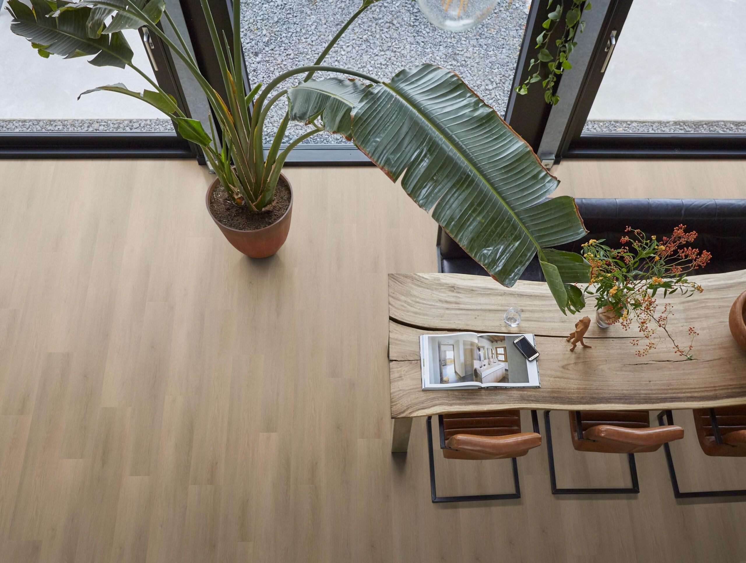 Newham dryback natural oak