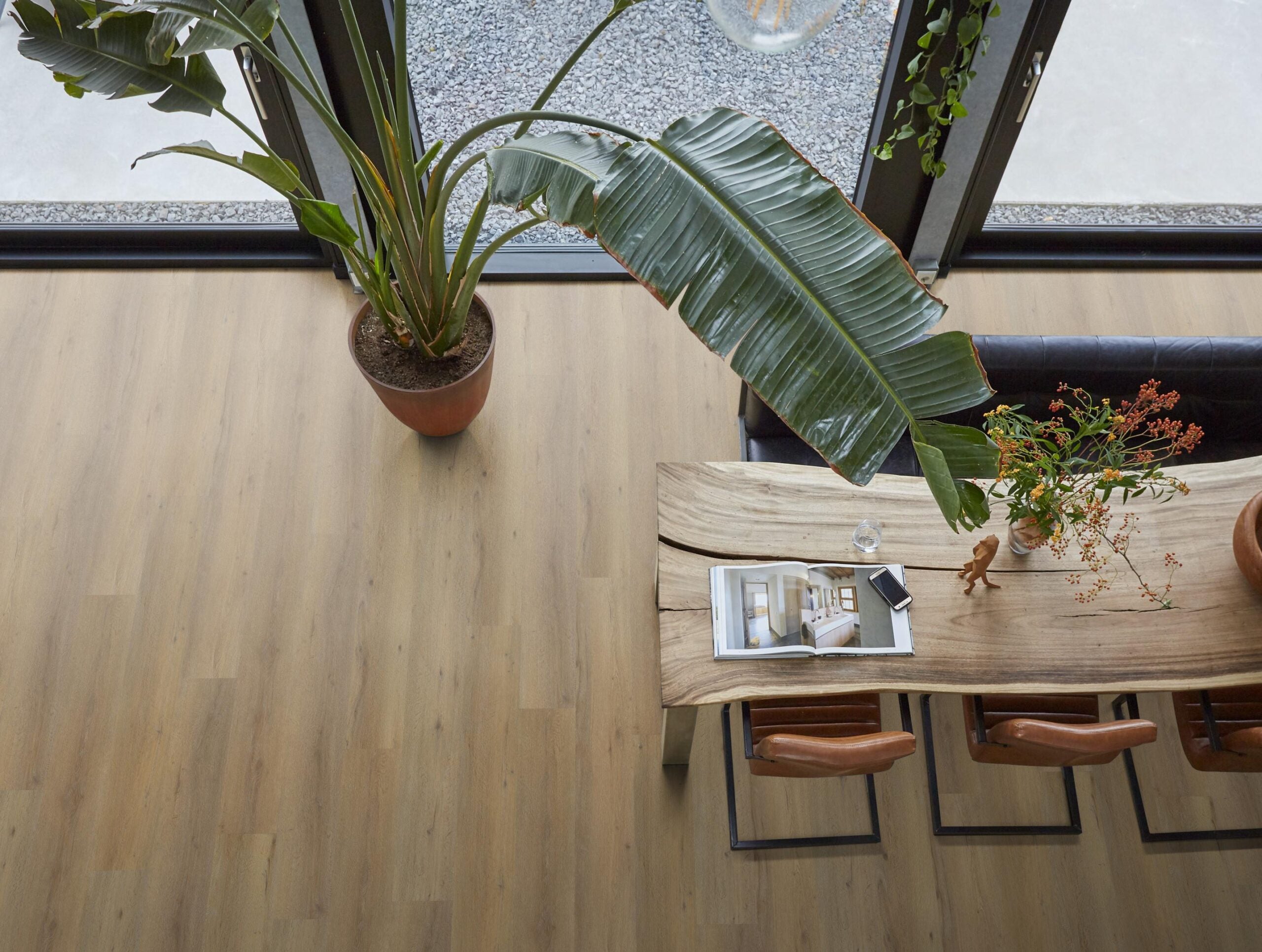 Leyton dryback dark oak