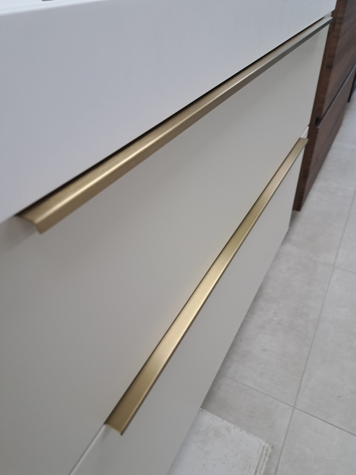 HANDGREEP OPLEG GOUD GEBORSTELD