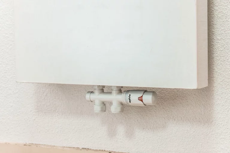 ECA Verticale radiator vlakke voorzijde – Wit (Ral 9016)- 200×60 cm Type 22 – 3252 Watt