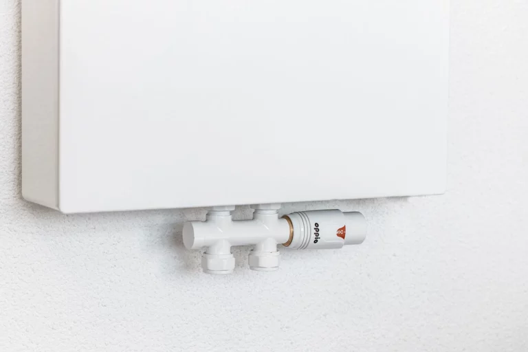 ECA Verticale radiator vlakke voorzijde – Wit (Ral 9016)- 200×60 cm Type 22 – 3252 Watt