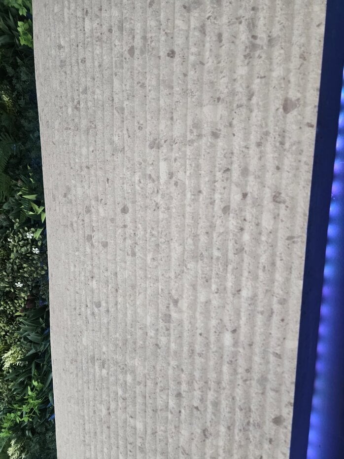 MUOZO MUOZO - ROMAN CULUMNS AZURE 280x60 Flexibele Wandpanelen