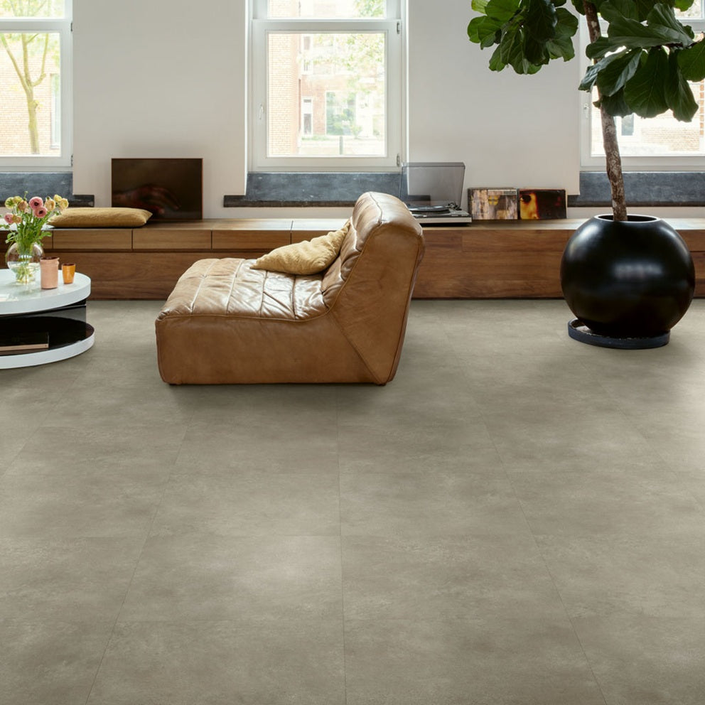 QUICK-STEP PVC VIERKANTE TEGEL BLUSH SGTC20309 Cement warm grijs